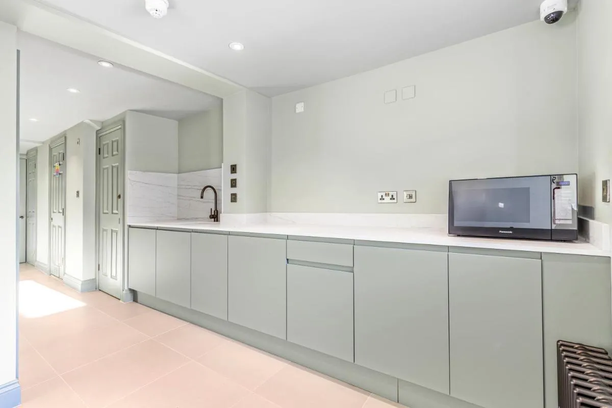 Image 4 of Clapham Guest House