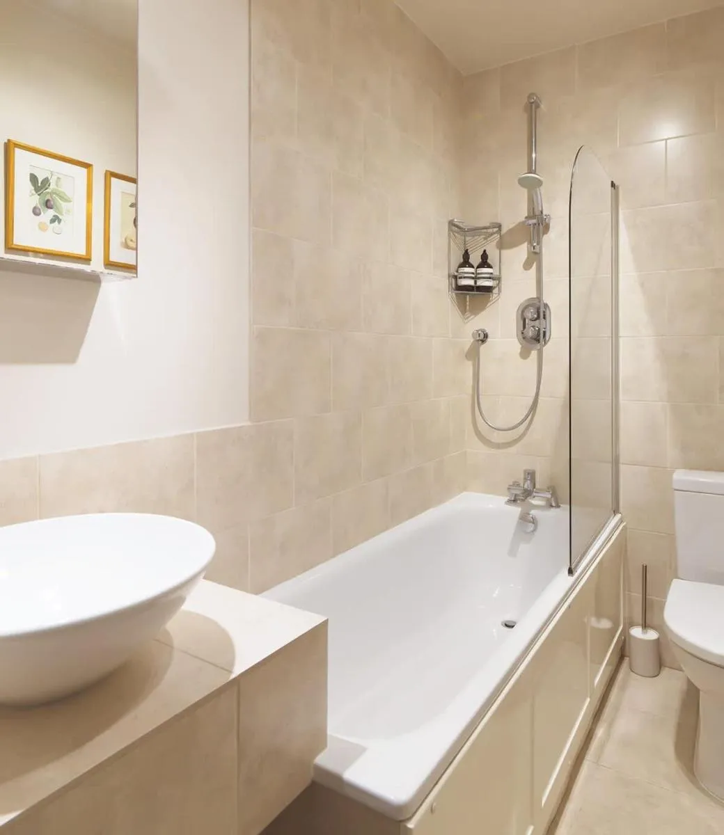 Image 4 of Colourful house 3 Bed Apt – Notting Hill