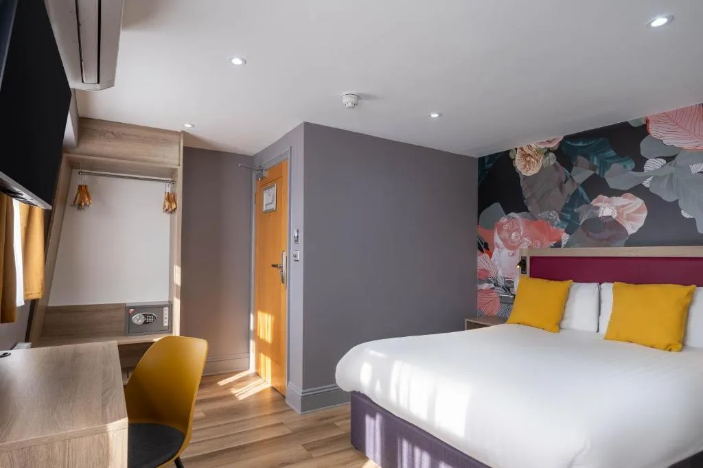 Image 1 of Comfort Inn Edgware Road W2