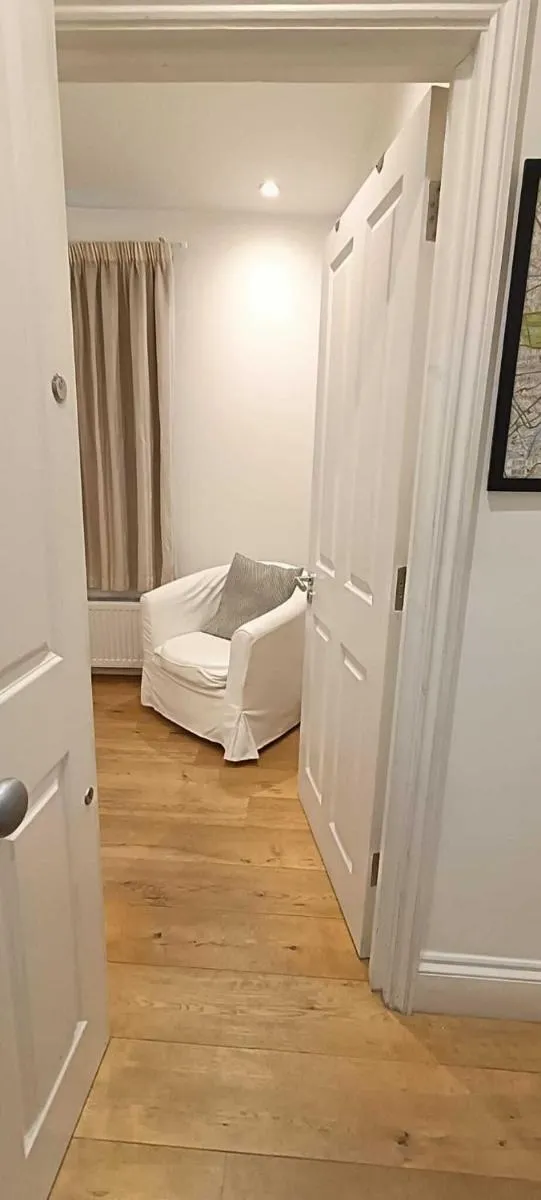 Image 5 of Comfortable Apartment Near Euston Station