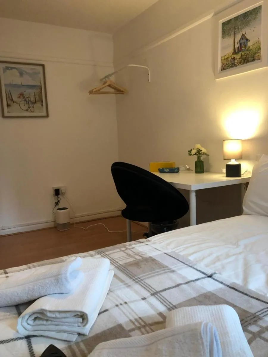 Image 3 of Comfy Private Bedrooms near O2 Forum Kentish Town, Camden