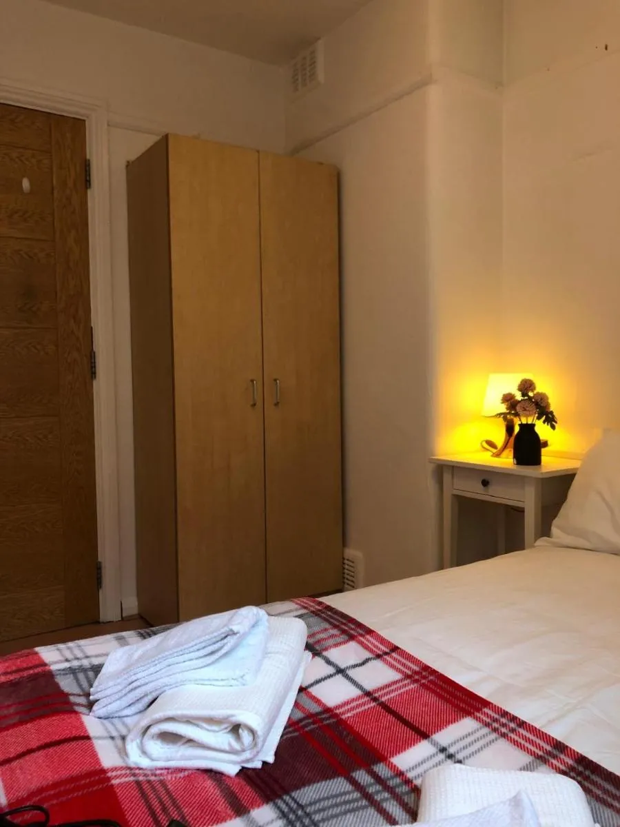Image 5 of Comfy Private Bedrooms near O2 Forum Kentish Town, Camden