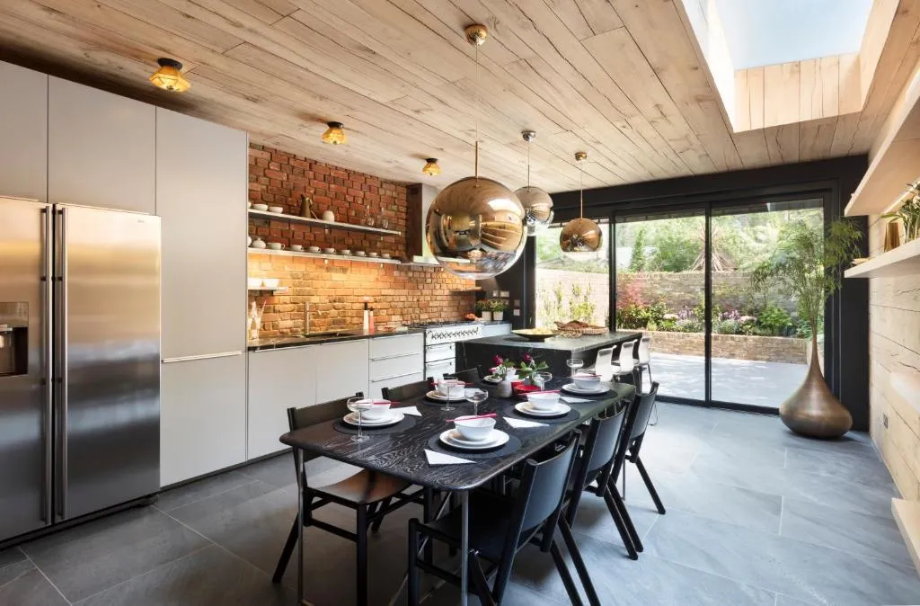 Image 1 of Contemporary Boutique Residence