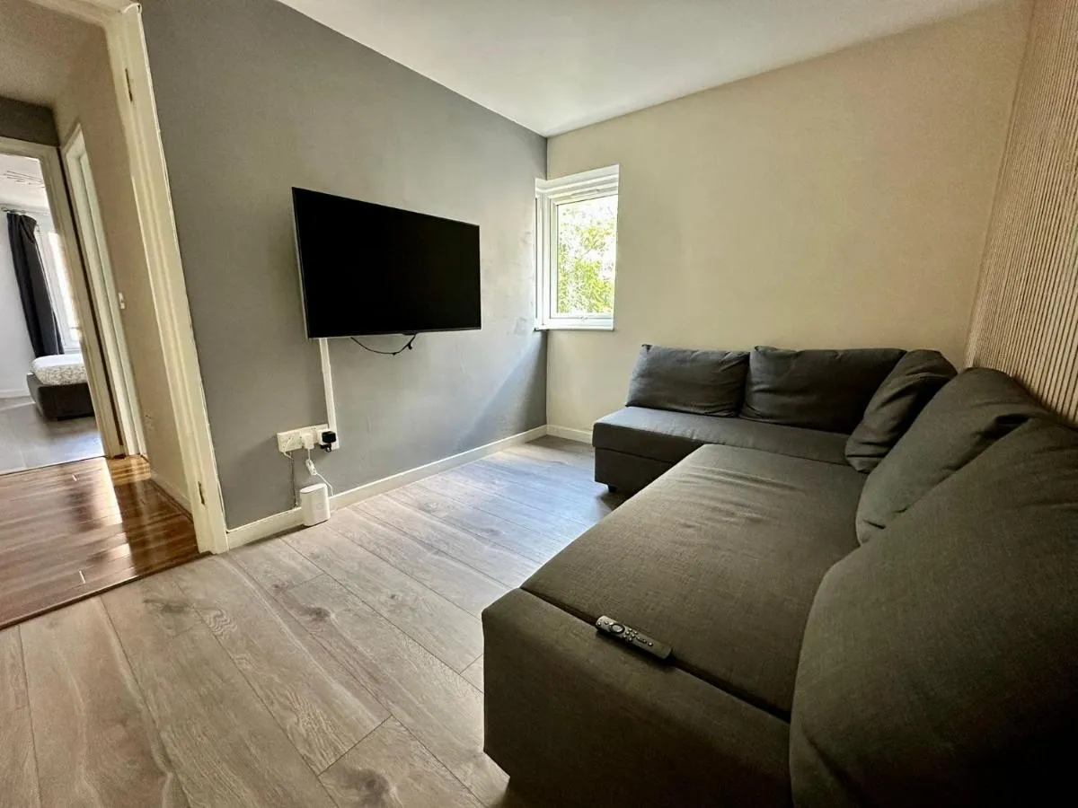 Image 4 of Cosy 2 bedroom Flat in Manor House