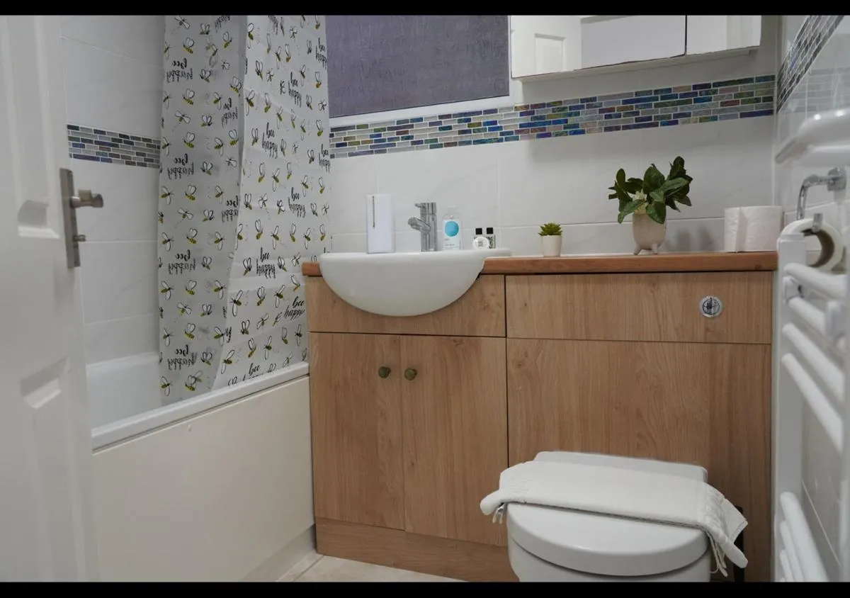 Image 3 of Cosy 2 bedroom on Bromley-Lewisham Hospital Borders