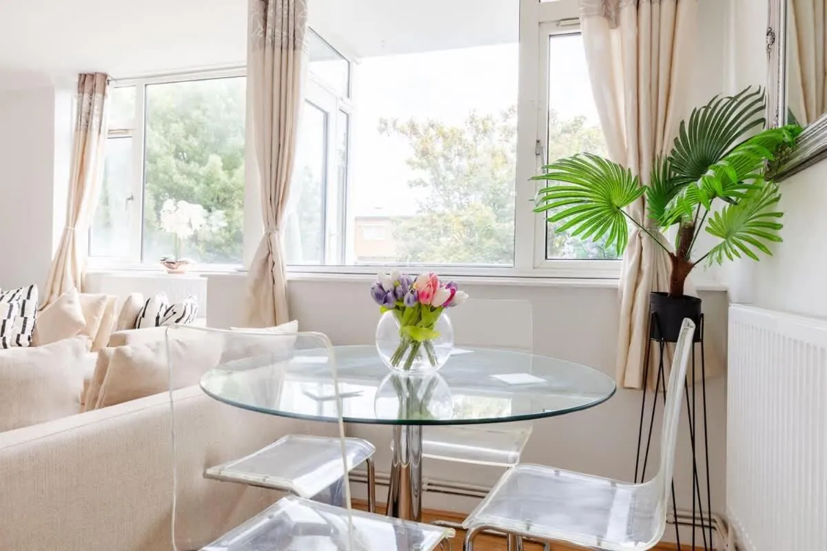 Image 4 of Cosy 3 Bed Flat Near London’s Highlights