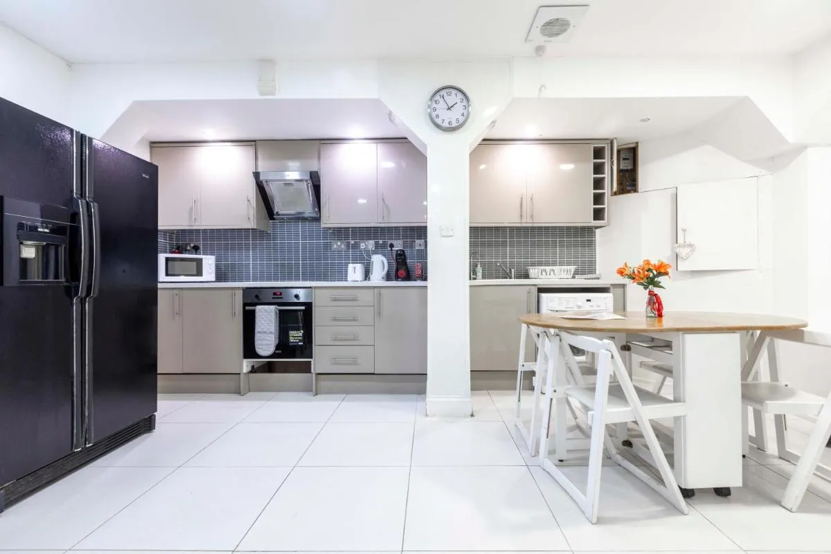 Image 4 of Cosy Apatment Ealing Area