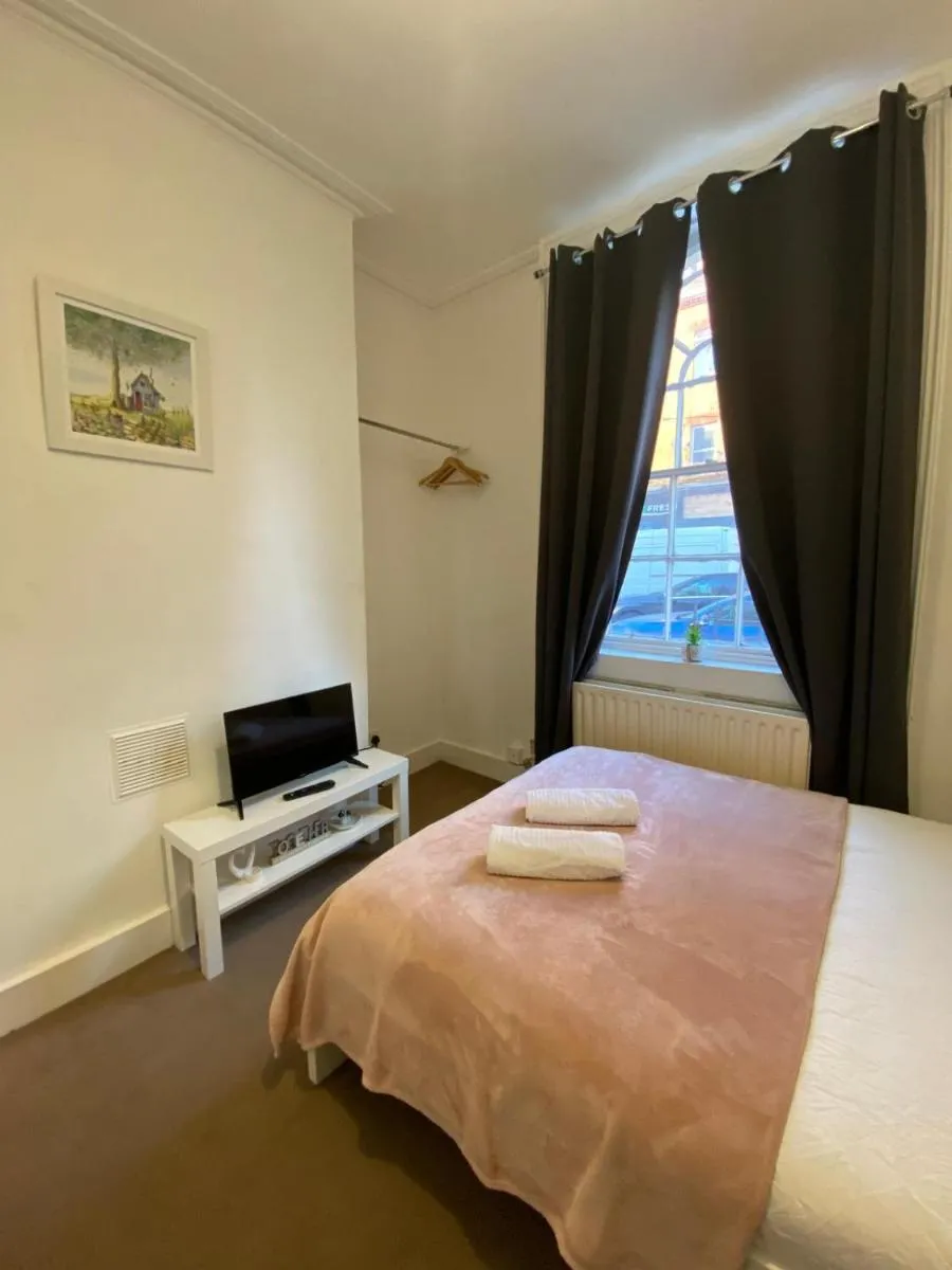 Image 5 of Cosy Central Apartment in Camden, Central London