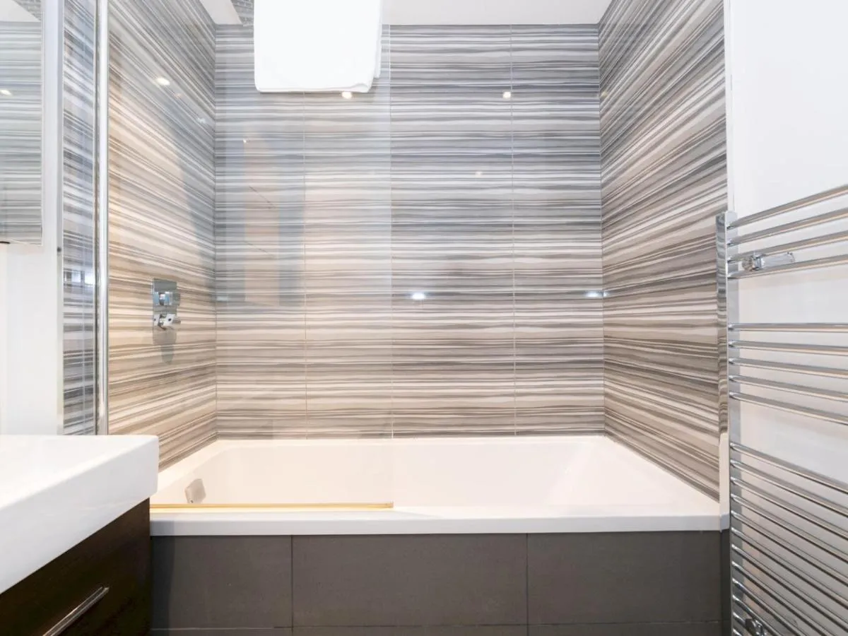 Image 3 of Cosy Central Stylish Apartment in Twickenham – Pass the Keys