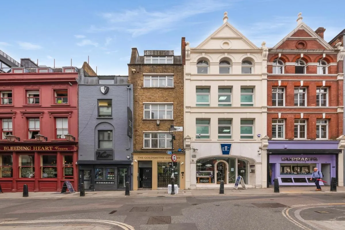 Image 3 of Cosy Farringdon Apartments