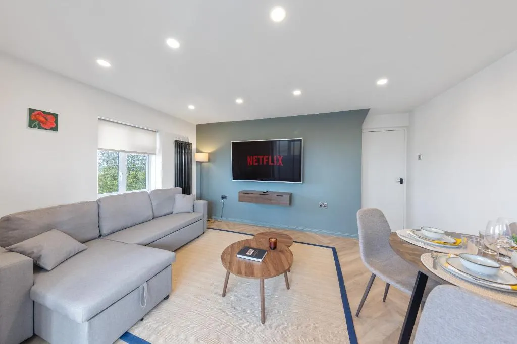 Image 1 of Cosy Flat with Stunning Views