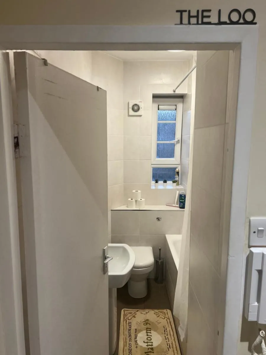 Image 3 of Cosy Harry Potter Flat in Camden Town, Central London