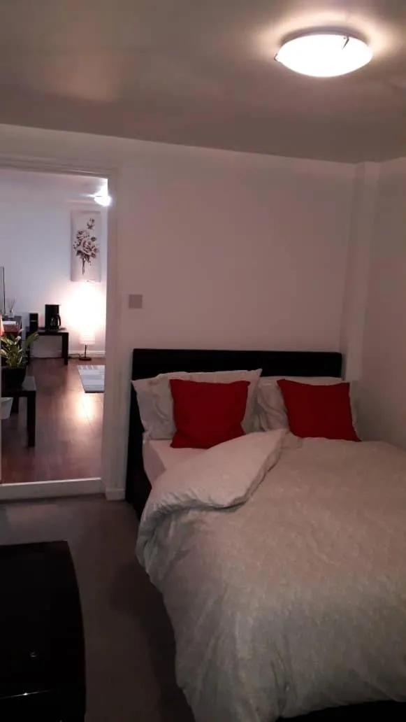 Image 4 of Cosy London holiday Home (Near O2 arena)