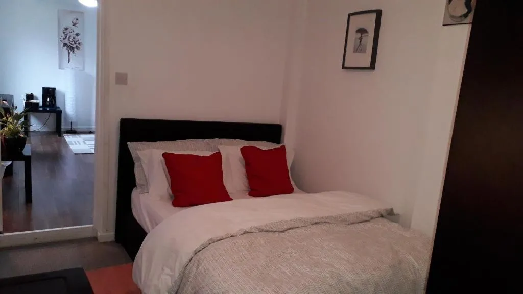 Image 1 of Cosy London holiday Home (Near O2 arena)