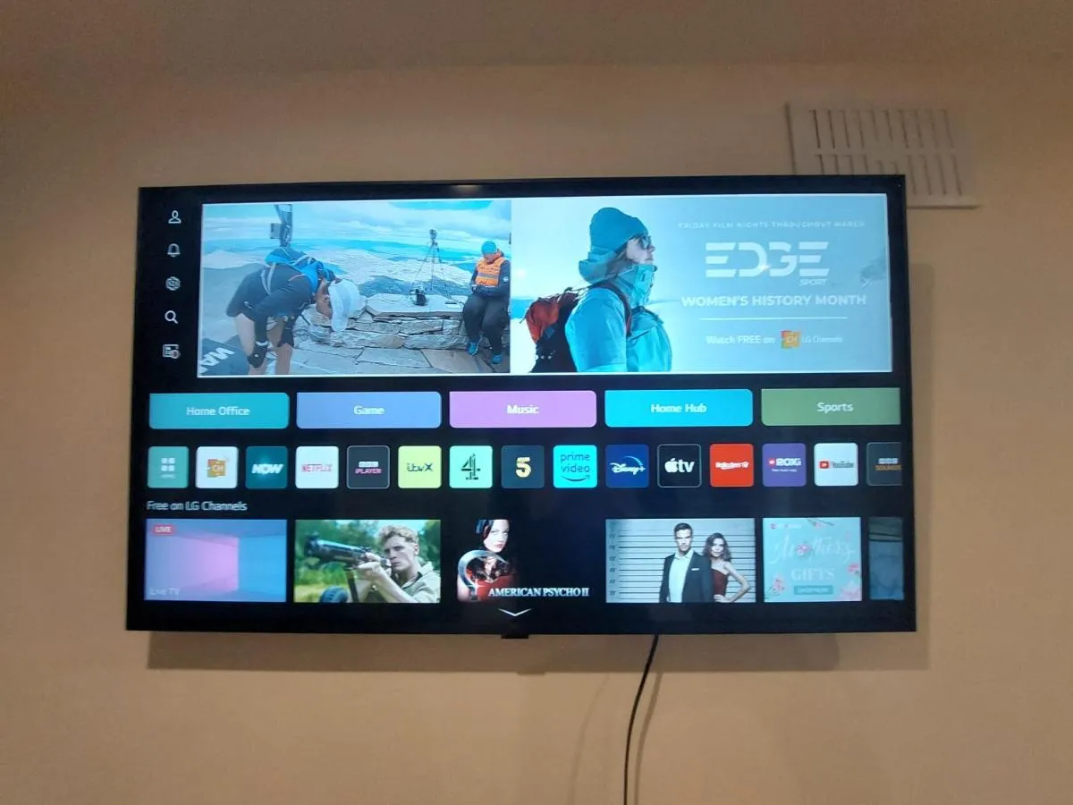 Image 5 of Cosy North Kensington Family apartment for 4 persons – Children stay free Netflix in all bedrooms Close to underground and overground stations – very convenient for Wembley Stadium