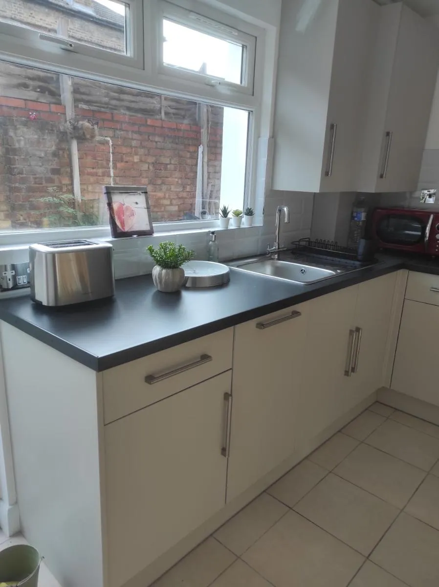 Image 4 of Cosy Private Home in London with Garden