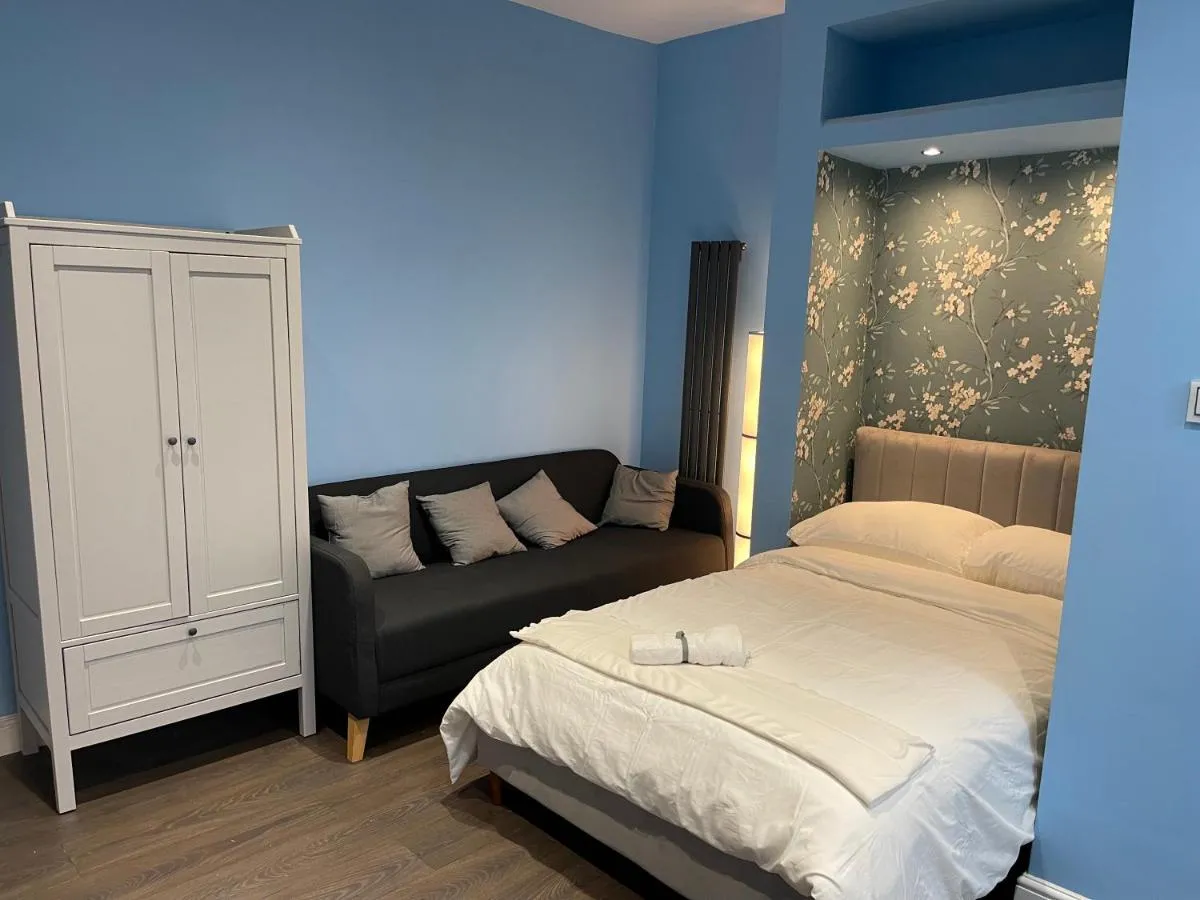 Image 5 of Cosy Studio in Heart of London