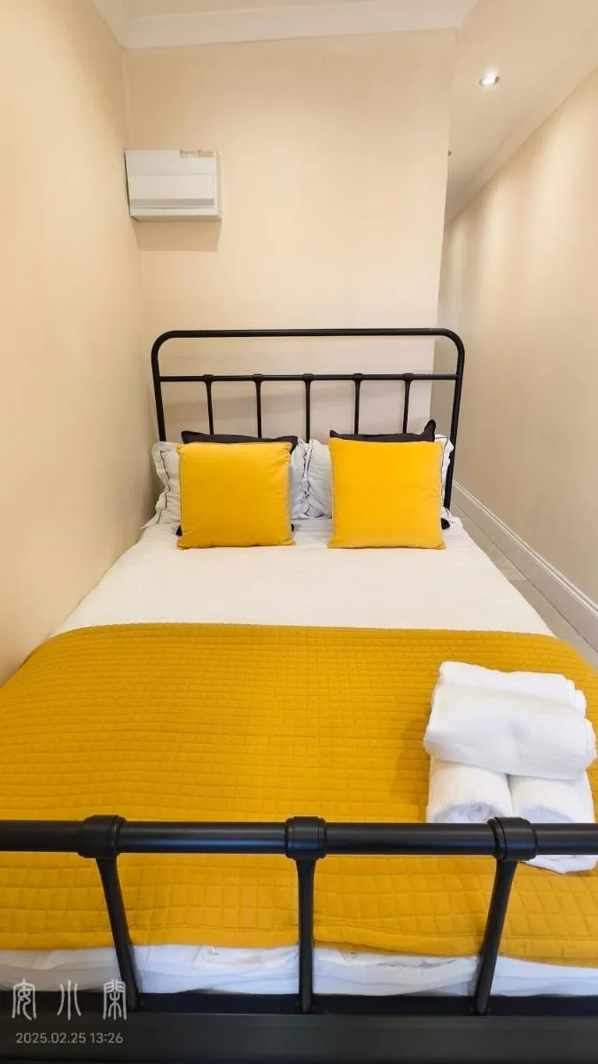 Image 4 of Cosy Studio in Ruislip