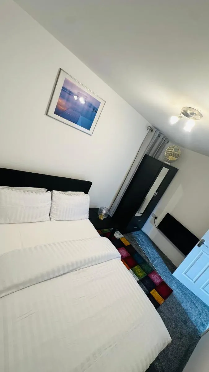 Image 5 of Cosy and Comfy Deluxe Entire Apartment