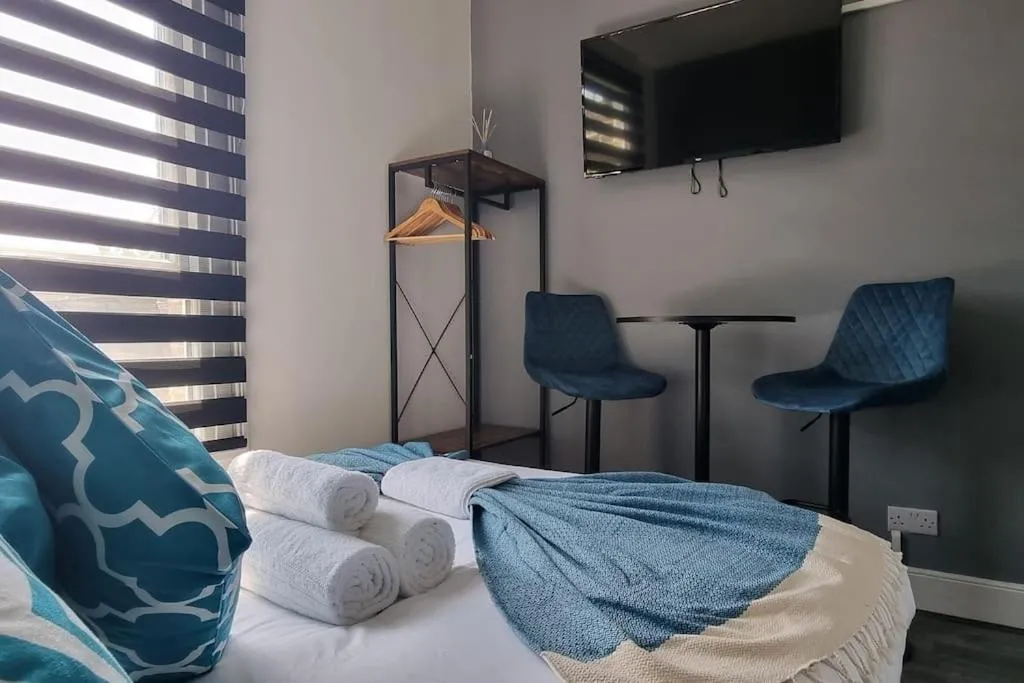 Image 3 of Cosy and Modern Studio – 10 min to Underground Station
