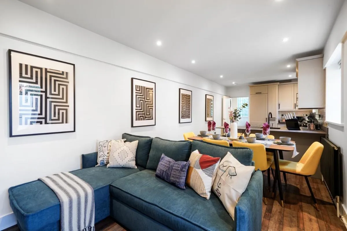 Image 4 of Cosy and Stunning Abode in London