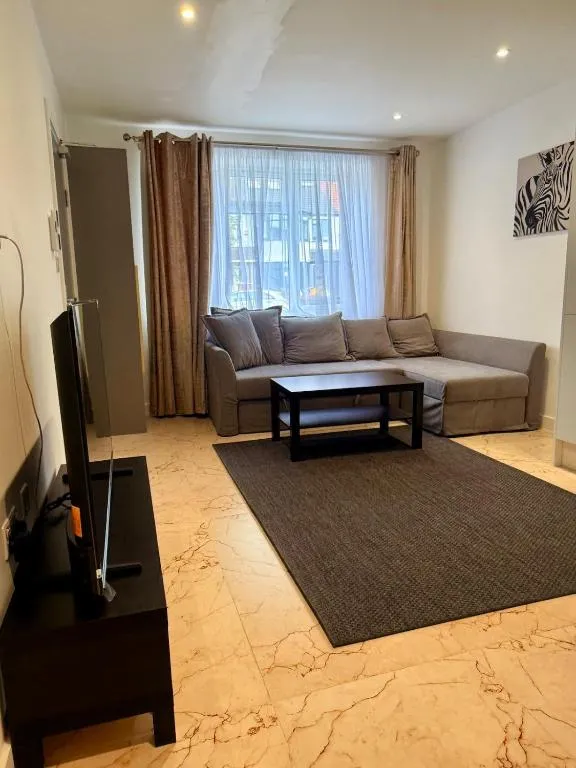 Image 1 of Cosy home, Private garden, Quite, 2 bed & sofa bed