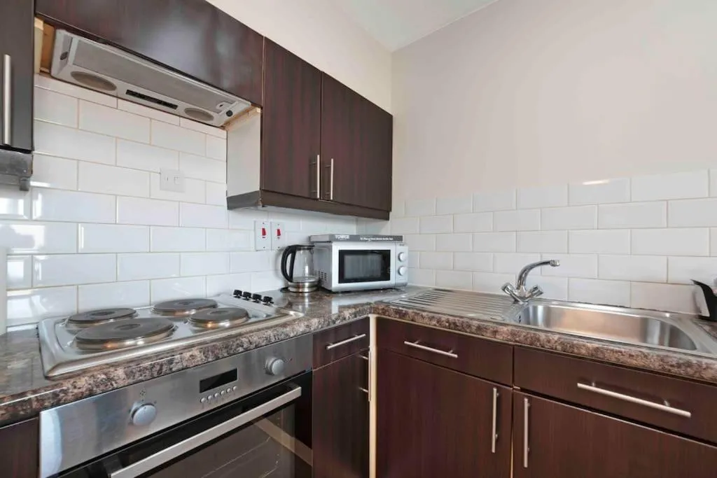 Image 4 of Cotton Avenue Flat Second Floor Sleeps 4