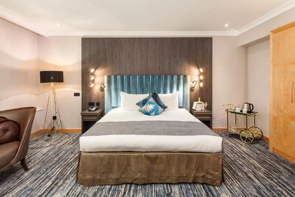 Image 1 of Courthouse Hotel London