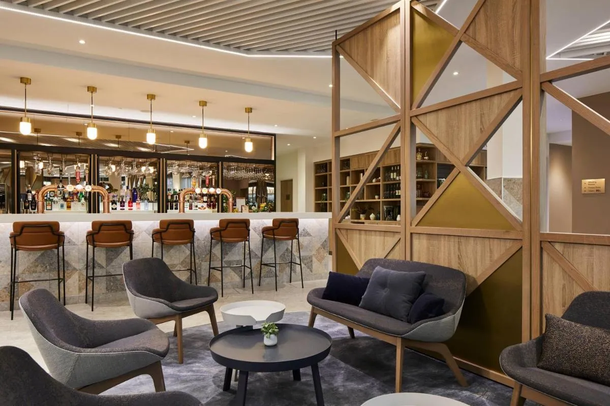 Image 4 of Courtyard by Marriott London City Airport
