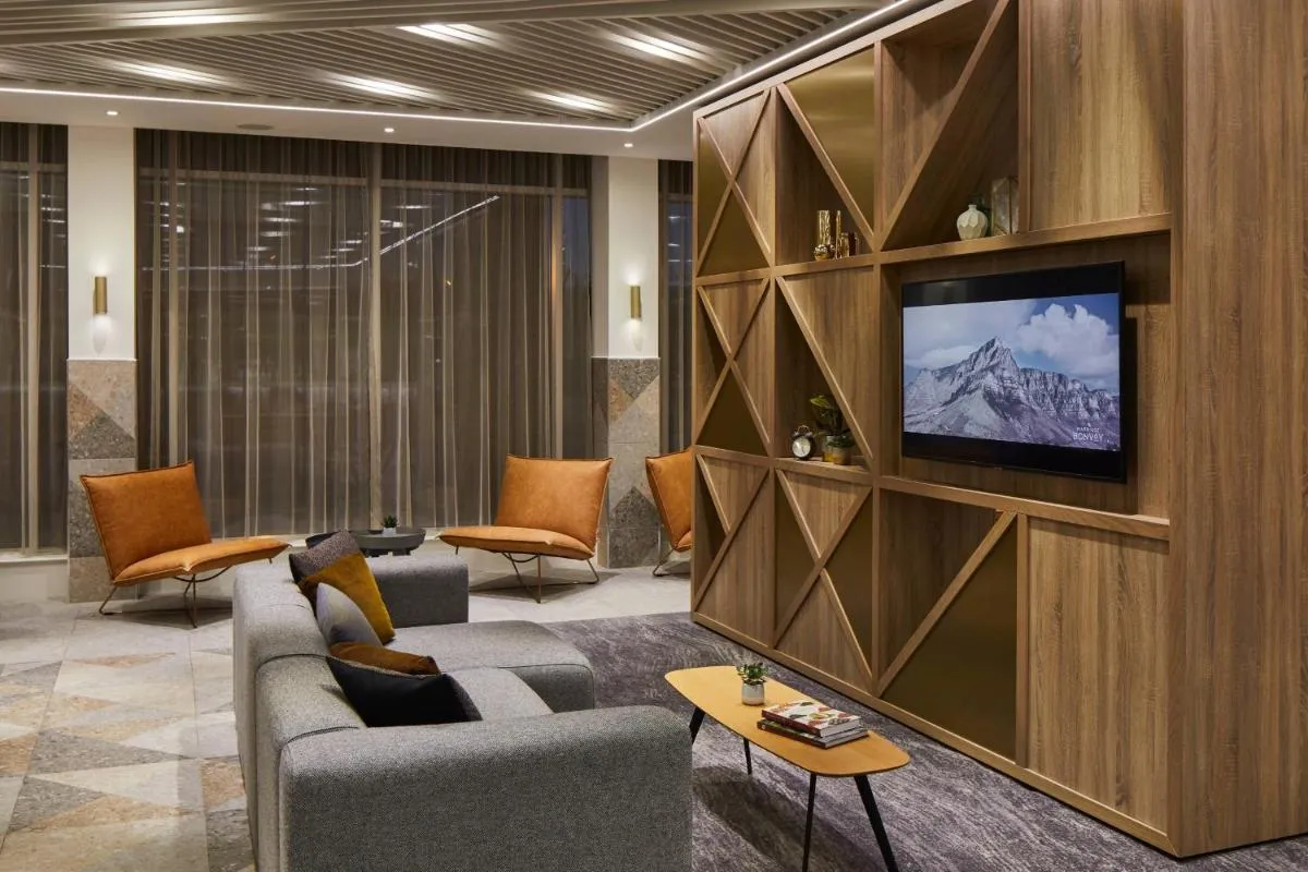 Image 5 of Courtyard by Marriott London City Airport