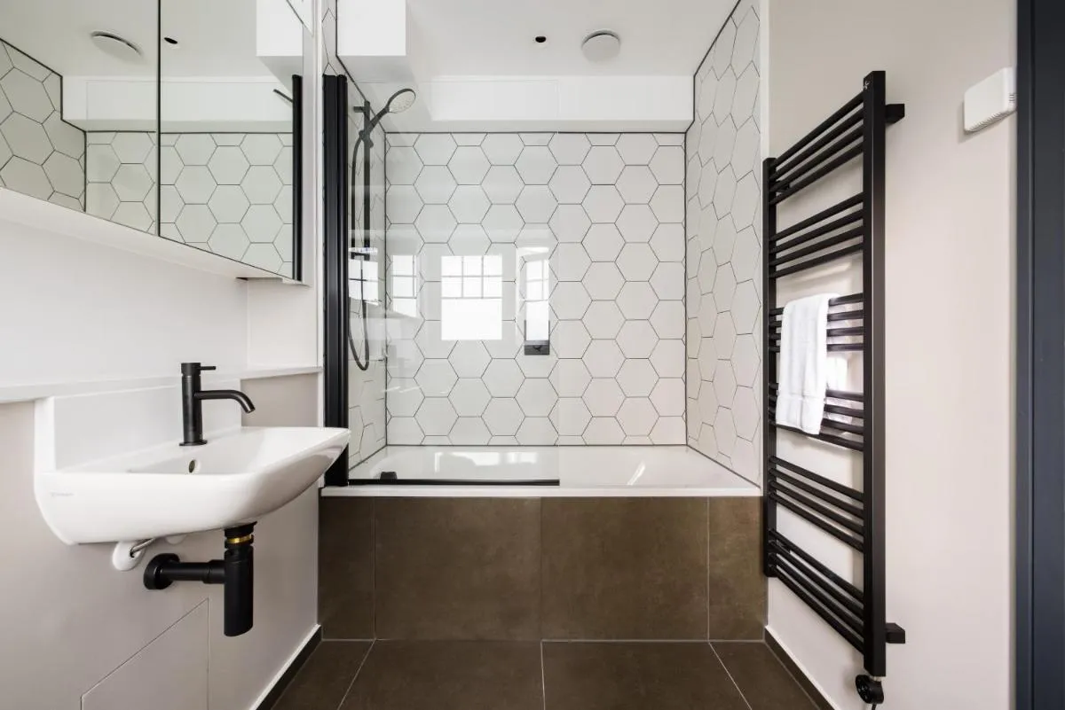Image 3 of Covent Garden Apartments