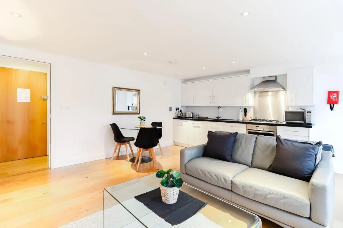 Image 4 of Covent Garden by Excel Apartments