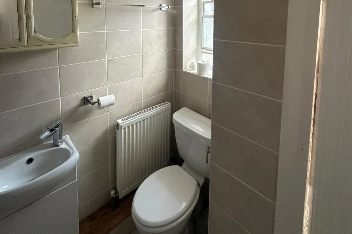 Image 3 of Cozy 1 Bed Apt Sleeps 4 with Garden Views
