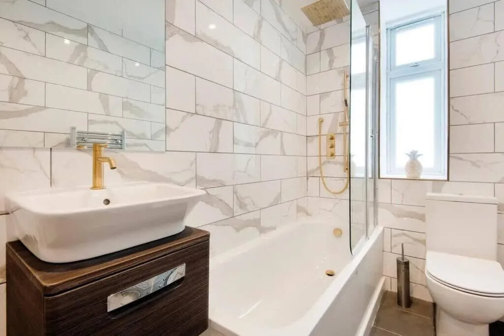 Image 3 of Cozy 1 bedroom apartment in Notting Hill