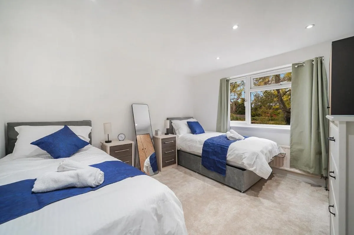 Image 2 of Cozy 2 bed Close to Wembley Reduction for long stay