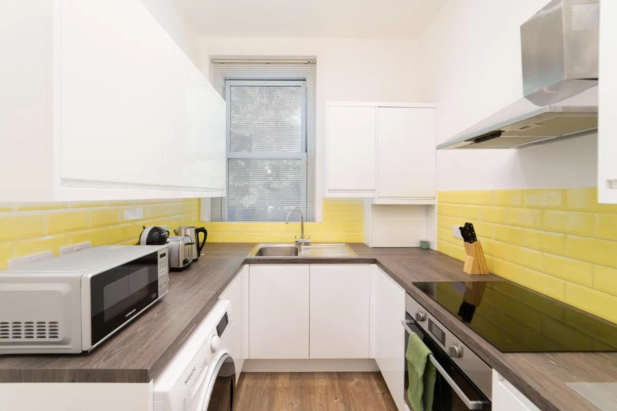 Image 3 of Cozy Apartment in the Heart of Fulham, London