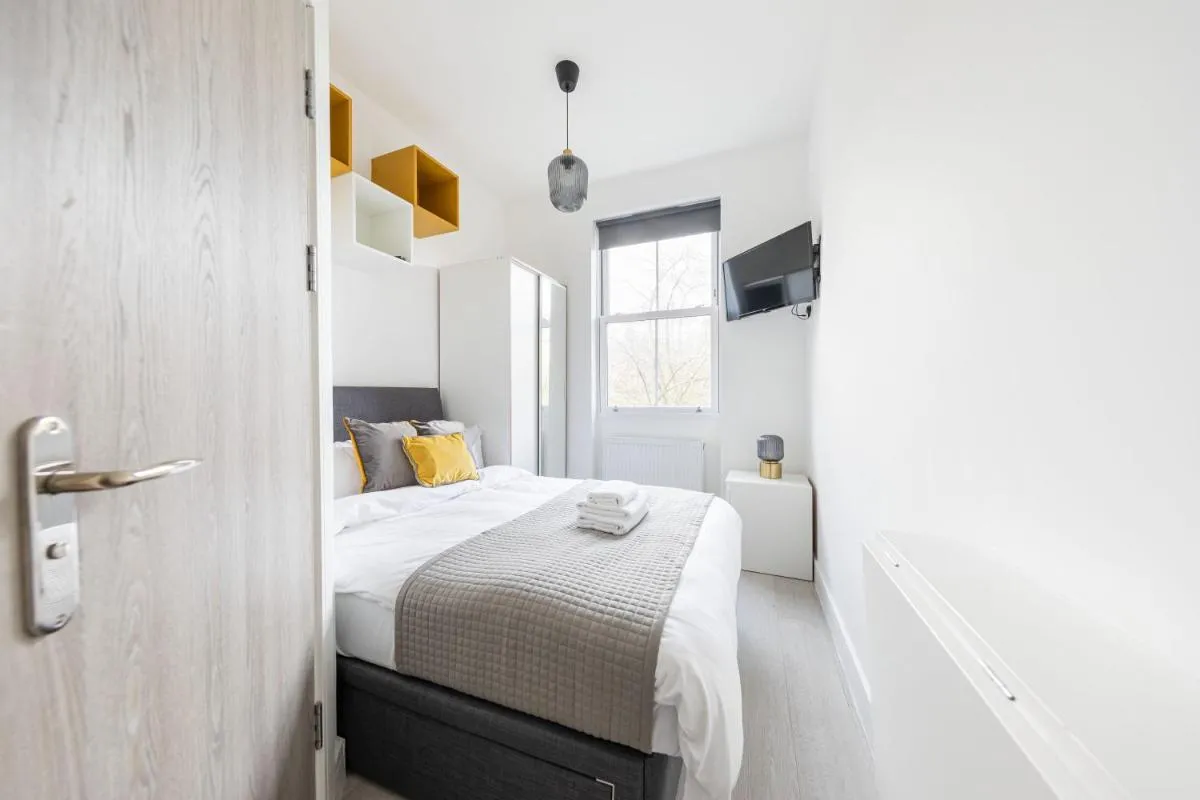 Image 3 of Cozy Ensuite Bedroom for Two near Tufnell Park