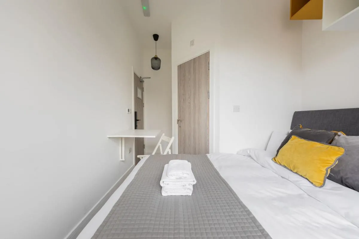 Image 5 of Cozy Ensuite Bedroom for Two near Tufnell Park