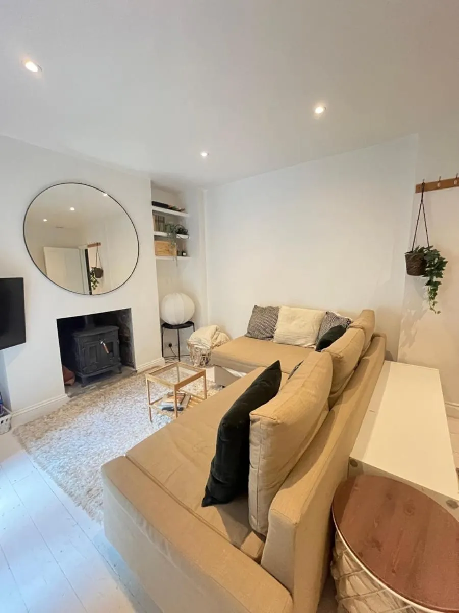 Image 3 of Cozy Garden Apartment with Fireplace