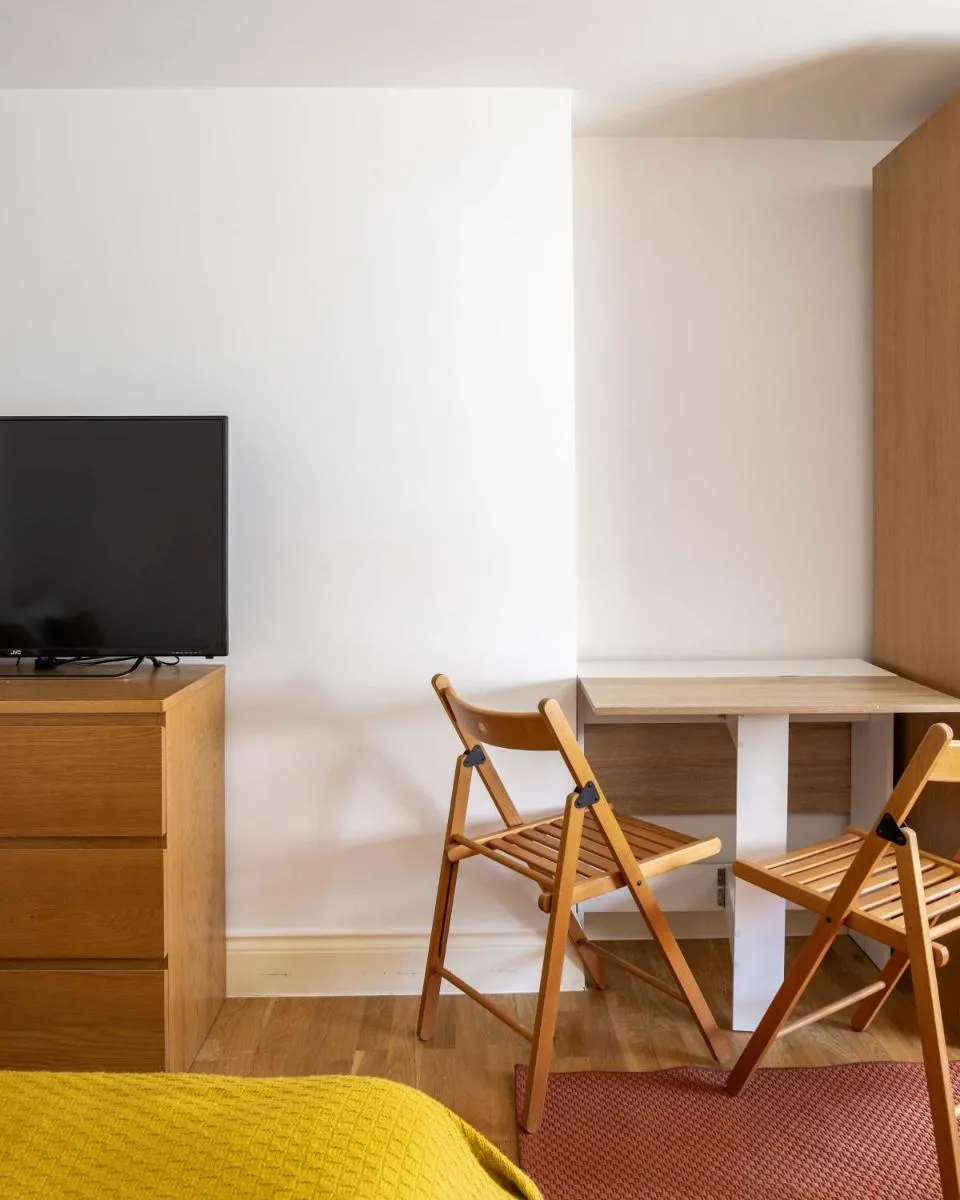 Image 4 of Cozy Studio In Prime South Kensington