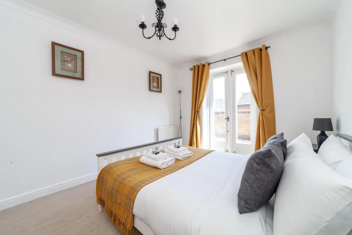 Image 4 of Cozy Welcoming 2BR Flat Near Excel Centre