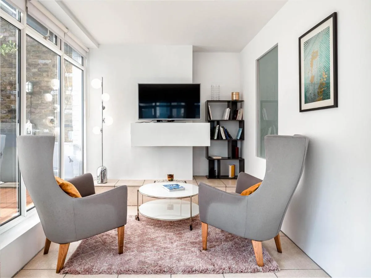 Image 5 of D8 – Hoxton Square Penthouse