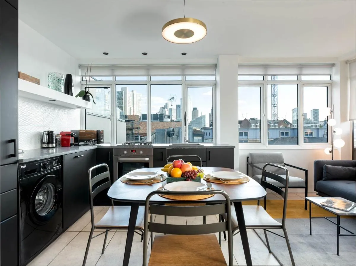 Image 4 of D8 – Hoxton Square Penthouse