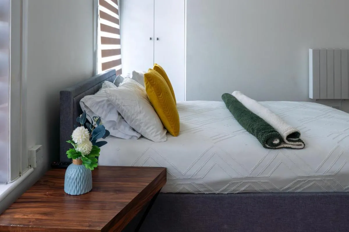 Image 3 of Dalston Luxe Studios, 3 Miles away from Liverpool Train Station