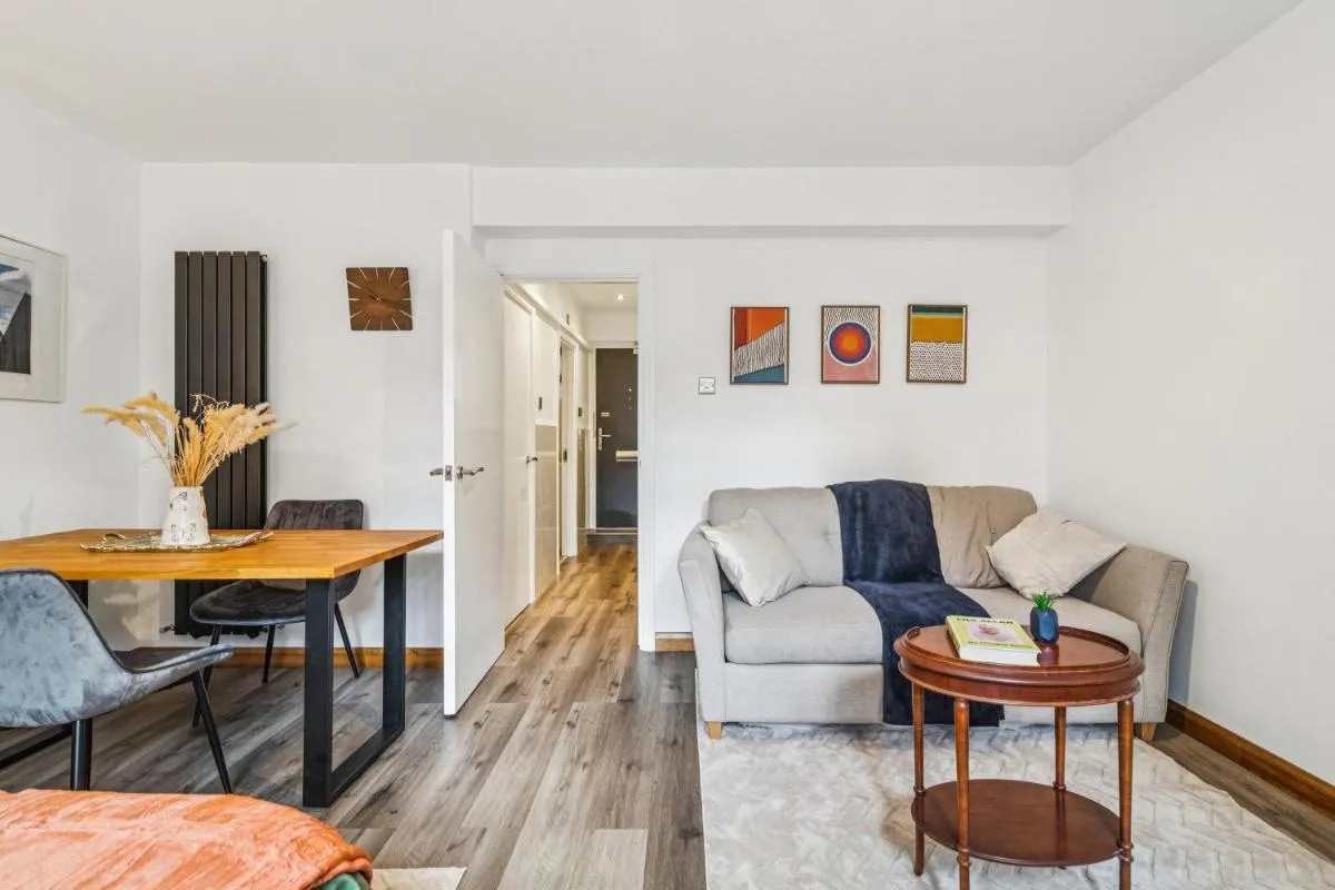 Image 4 of Deluxe Studio Flat – King’s Cross – by KeyHol Holiday Let