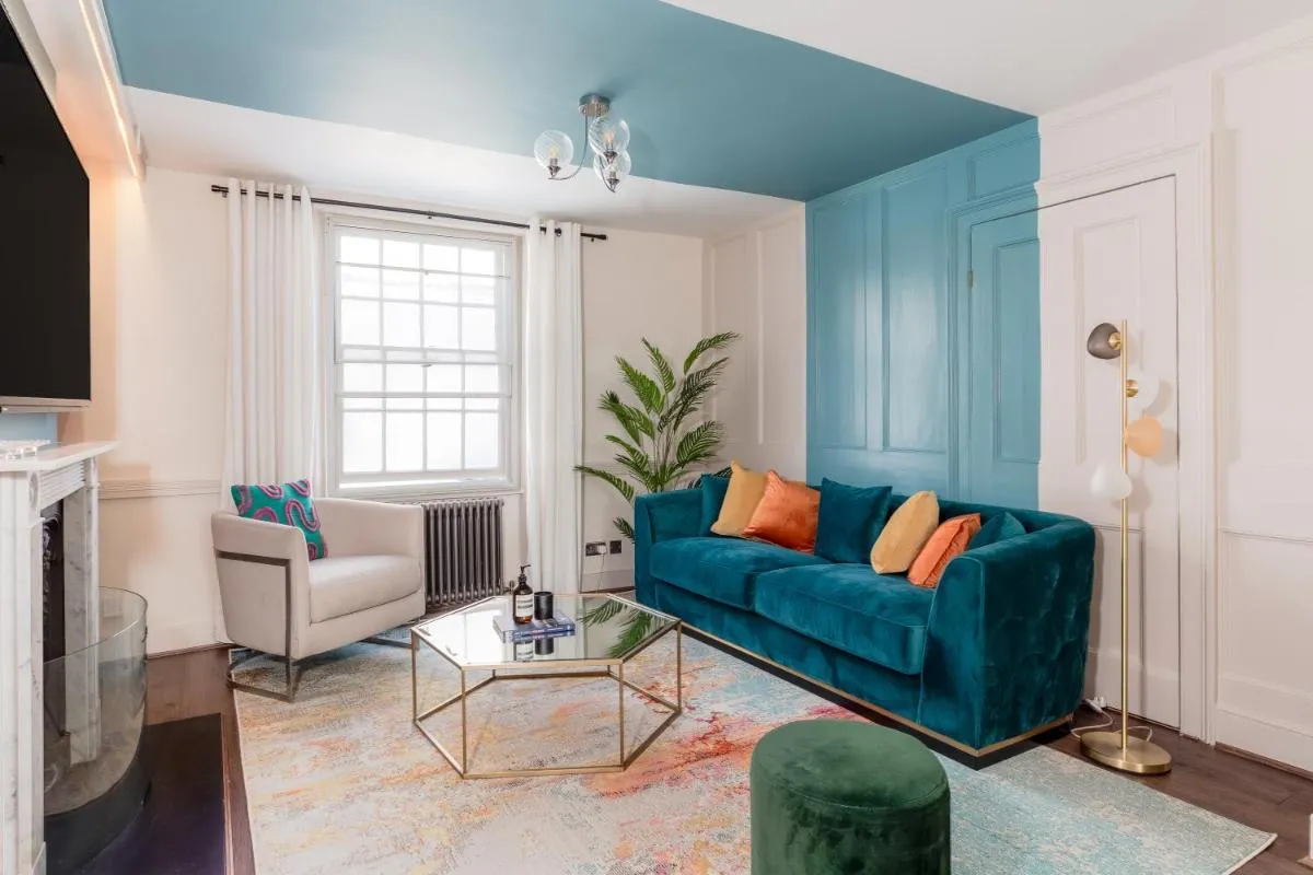 Image 5 of Design Haven! Big Group-Friendly 4BR City Escape in Waterloo’s Coolest Corner