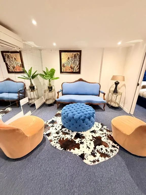 Image 1 of Designer 1-Bed Flat by Tower Bridge