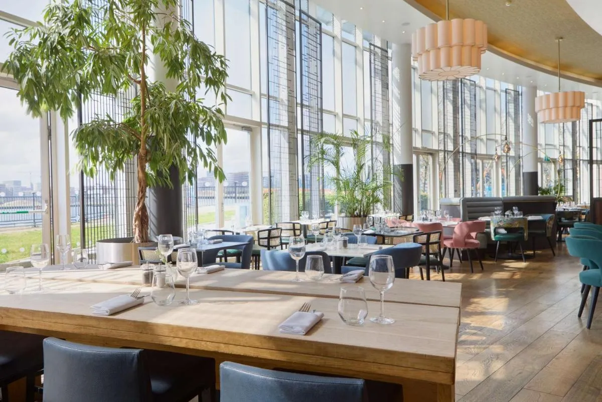 Image 4 of DoubleTree By Hilton London Excel