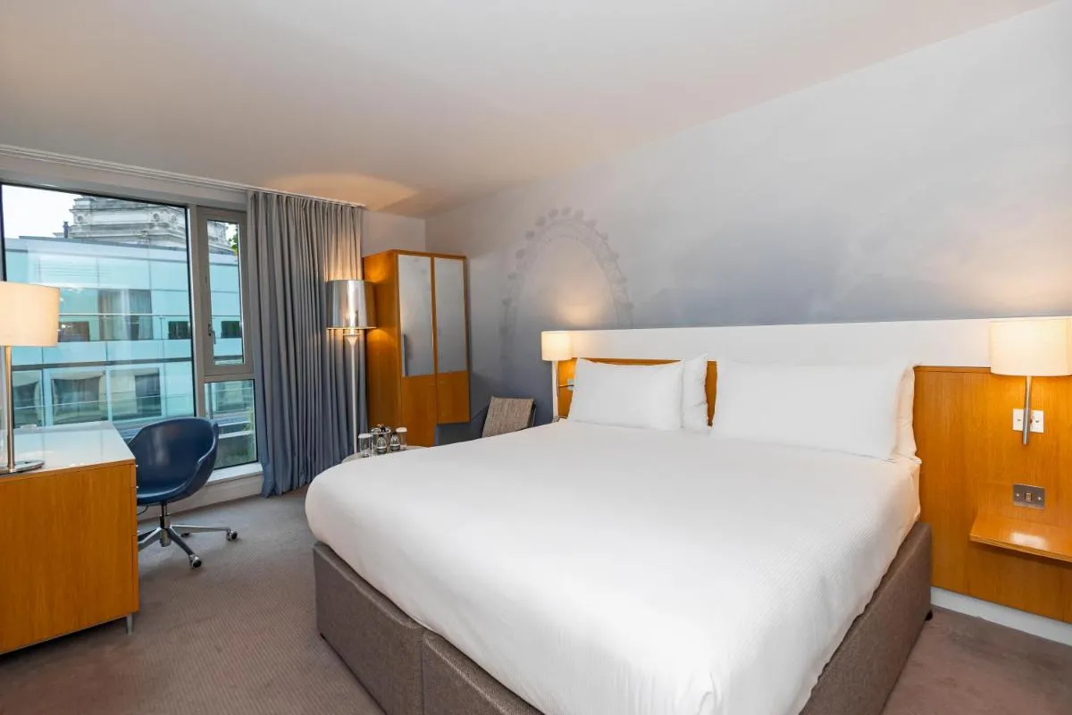 Image 3 of DoubleTree by Hilton Hotel London – Tower of London