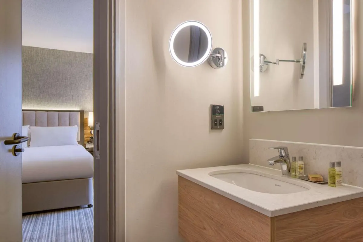 Image 3 of DoubleTree by Hilton London Chelsea